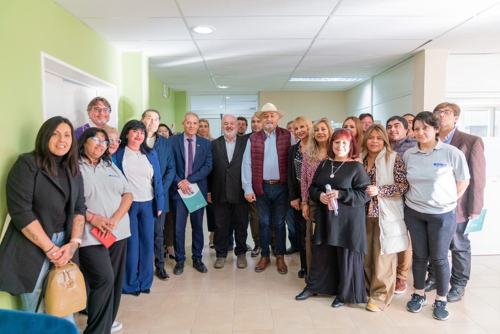 Municipio y Provincia firmaron acuerdo estratégico para fortalecer el ecosistema educativo de Comodoro Rivadavia